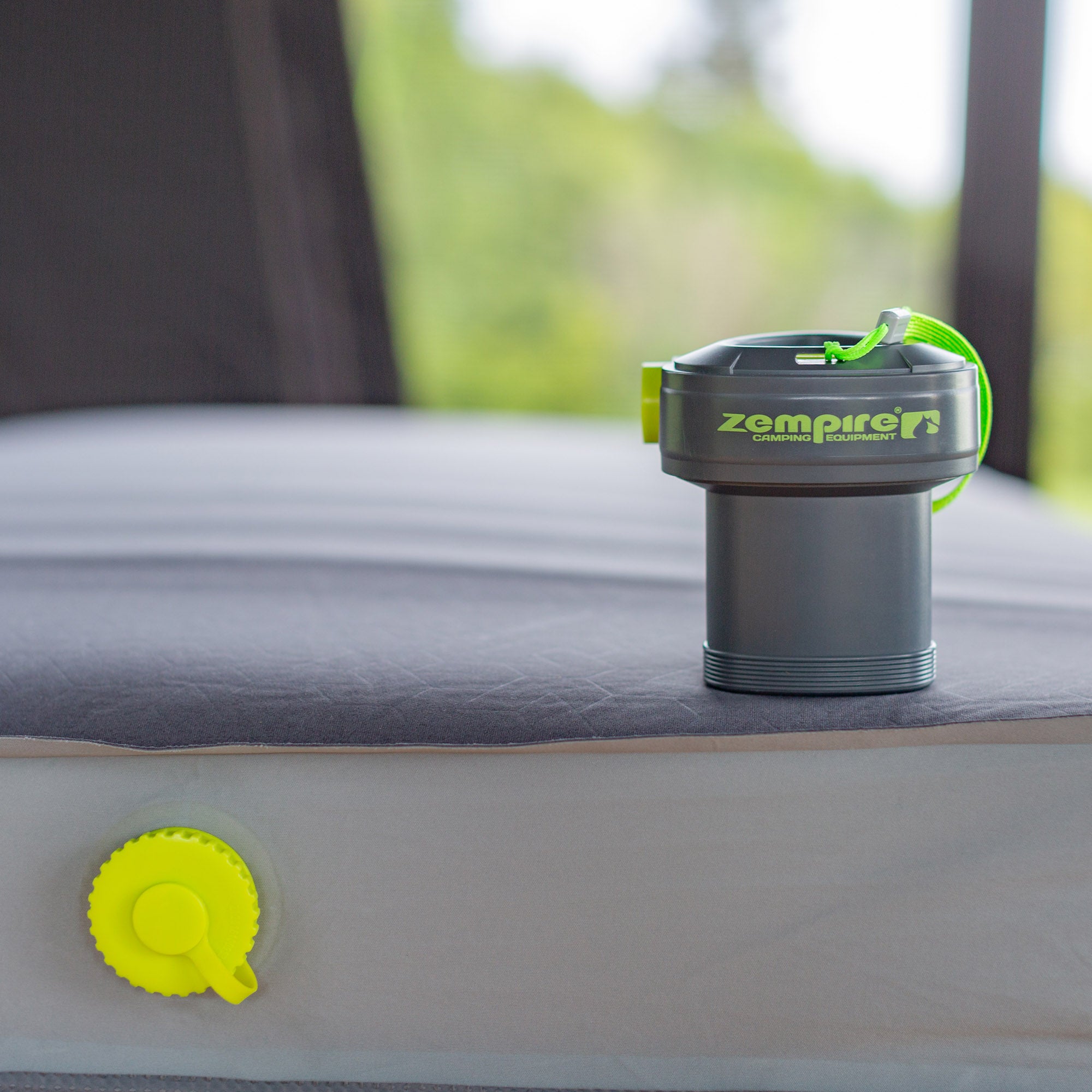 Zempire Monstapump Air Mattress Pump MONSTABED/ MONSTAMAT VALVE ADAPTOR